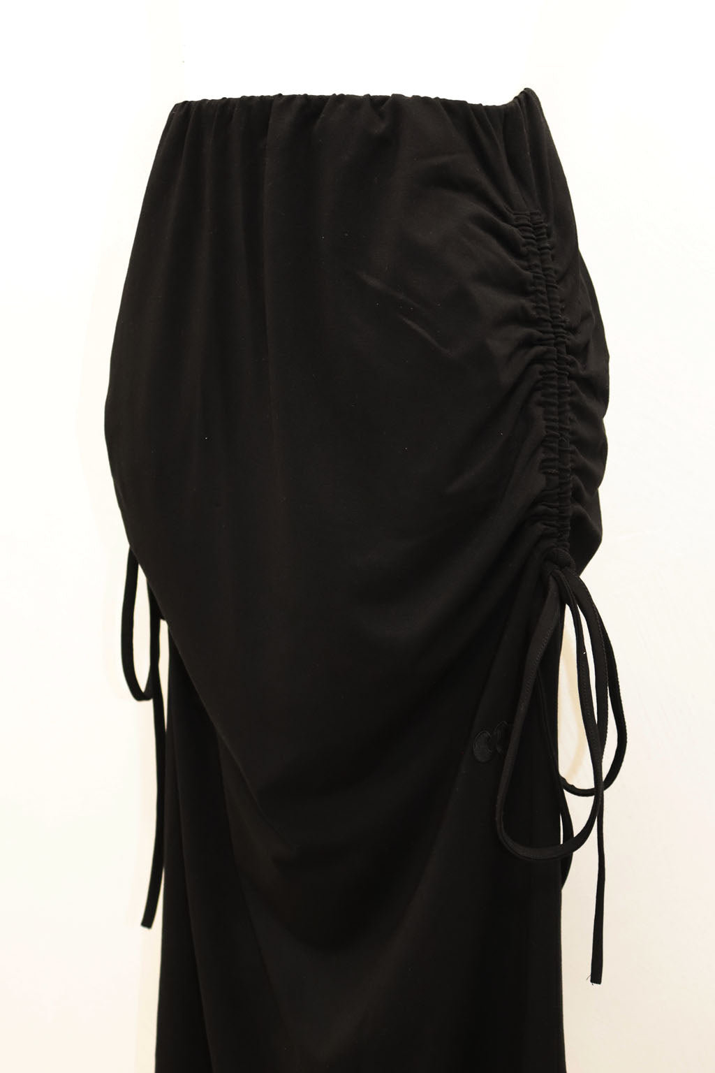 Side Drawstring Long Skirt Black